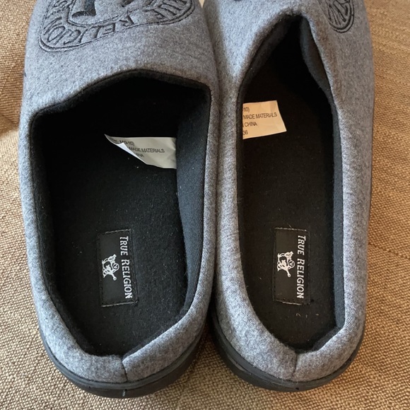 True Religion Slippers - Picture 3 of 5